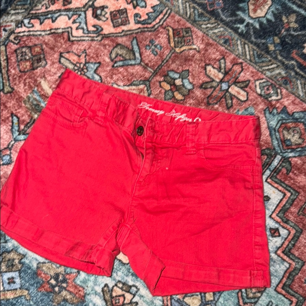 Y2K Women's Red Tommy Hilfiger Shorts